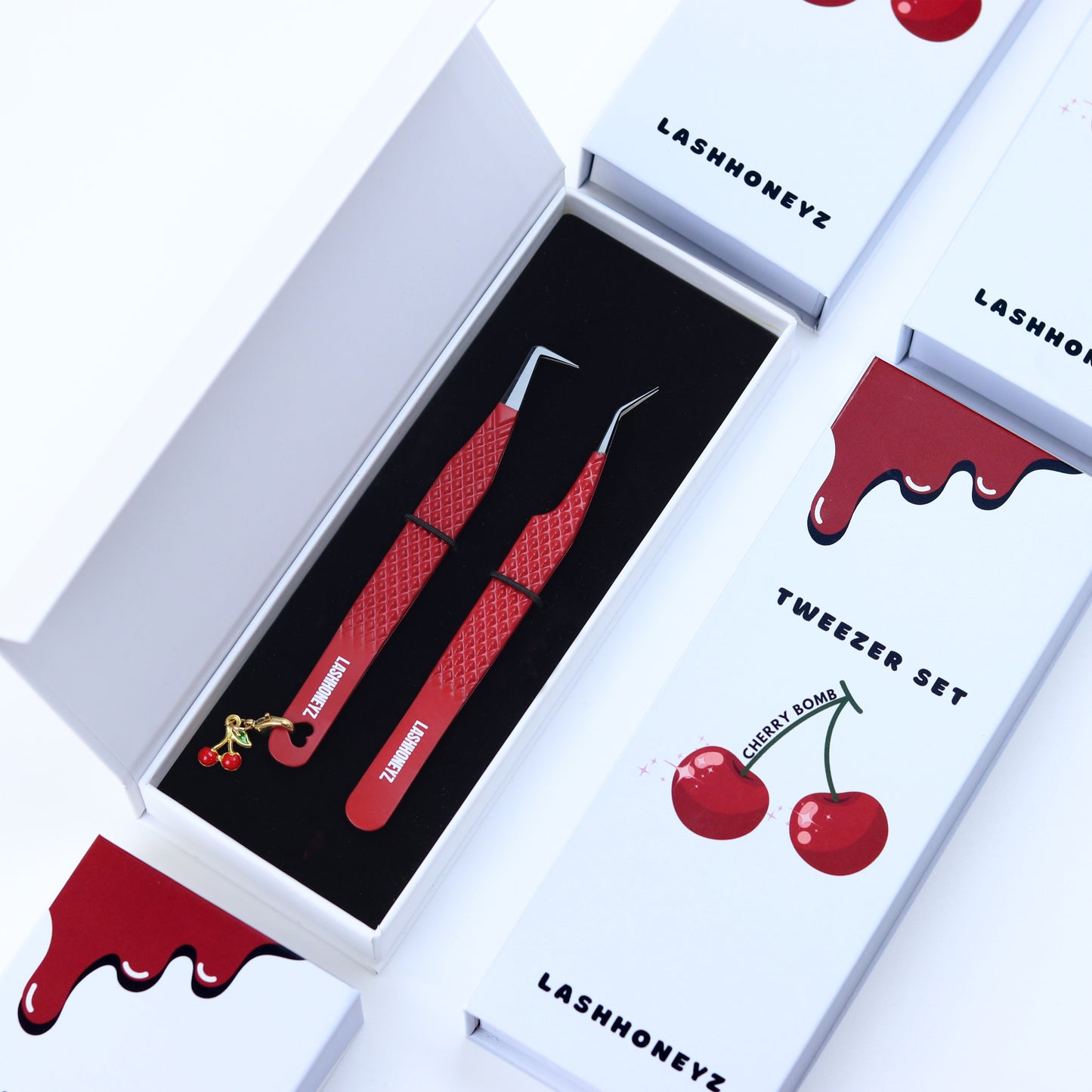"CHERRY BOMB" FIBER TIP TWEEZER SET