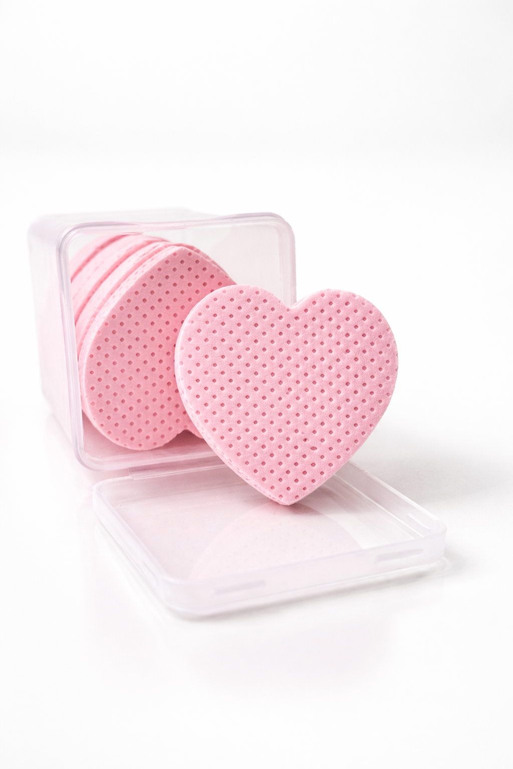 HEART SHAPED LINT FREE WIPES