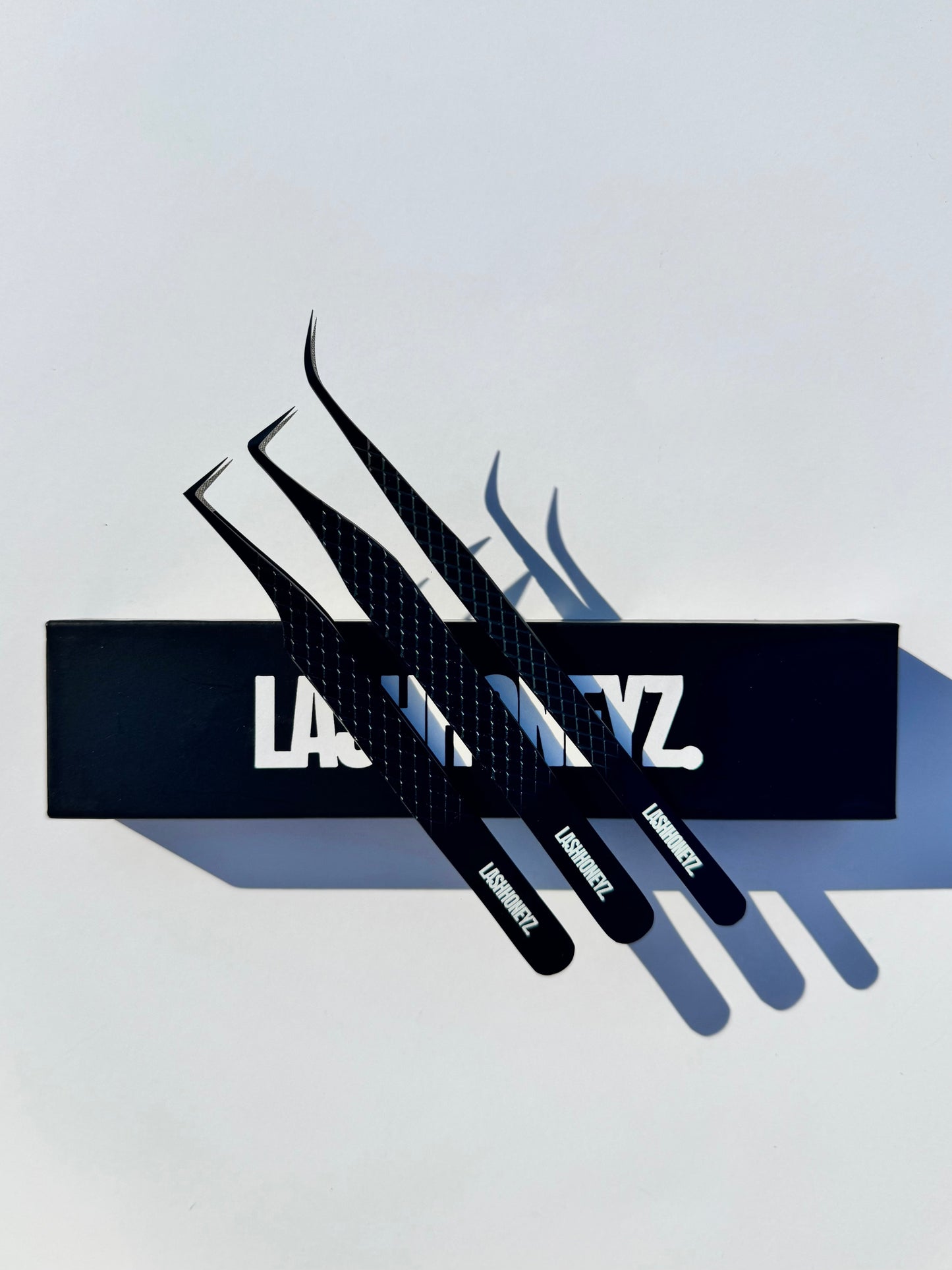 MIDNIGHT BLACK TWEEZER DUO- FIBER TIP